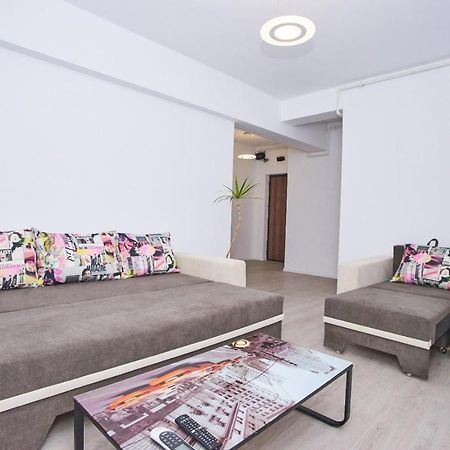 Maia Appartement Năvodari Buitenkant foto