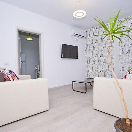Maia Appartement Năvodari Buitenkant foto